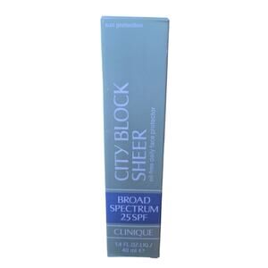 Clinique City Block Sheer Oil-Free Face Protector SPF 25 40ml - New